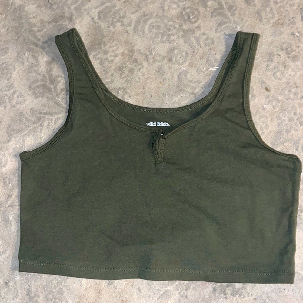ARMY GREEN CROP TOP